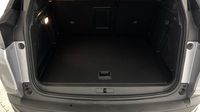 Peugeot 3008 HYBRID4 300ch GT Pack e-EAT8 — photo 14