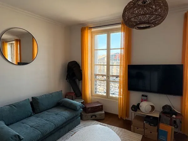 Appartement T1 33 m² Vue Mer Exceptionnelle - Joliette - Ascenseur
