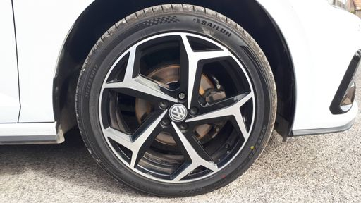 Volkswagen Polo 1 TSI 115 - R-Line – 2018 – 129202 km – Essence – Boîte Automatique — photo 25