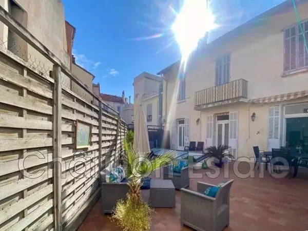 Appartement 4 pièces 102 m²