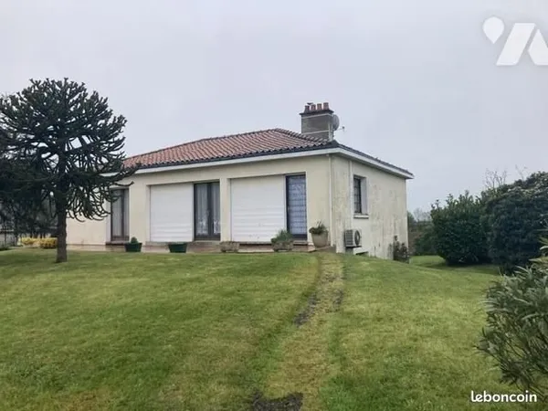 Maison 96 m² ST JEAN DE BEUGNE