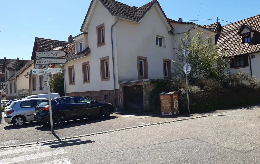 Photo 1