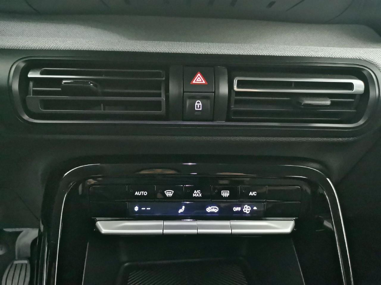 Citroën C3 Aircross turbo 100 ch man plus — photo 11