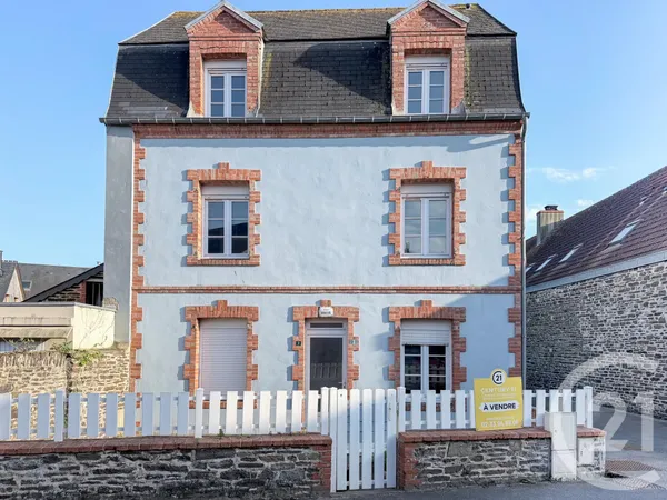 Maison 9 pièces 162 m²