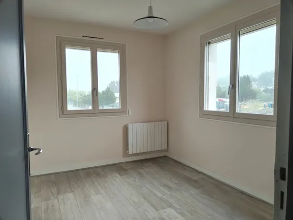 APPARTEMENT 1ER ÉTAGE – 4 PIÈCES – 3 CHAMBRES – SOUPPES-SUR-LOING