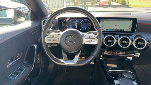 Mercedes Classe CLA Shooting  Brake 200 163 7G-DCT - AMG Line – 2019 – 63085 km – Essence – Boîte Automatique — photo 27