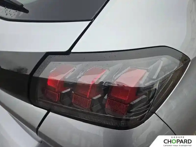 Peugeot 208 puretech 75 s&amp;s bvm5 — photo 28