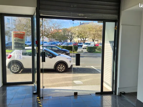 Local commercial de 115 m² en centre-ville de Boulogne-sur-Mer