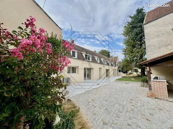 Propriété 8 pièces 264 m²