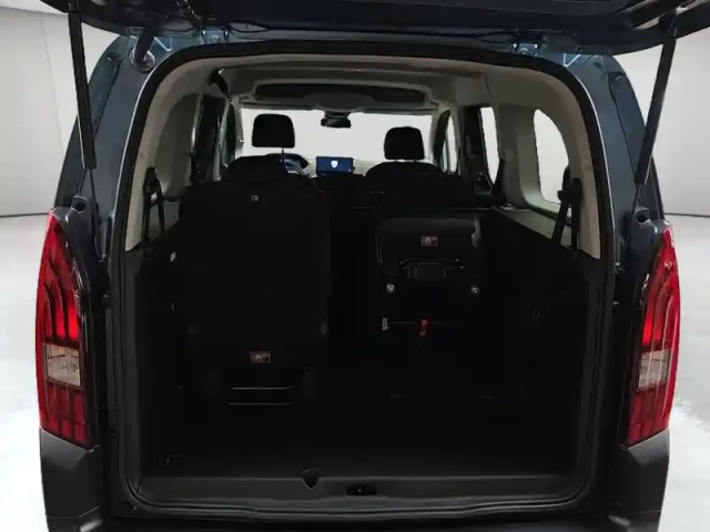 Peugeot Rifter xl 1.5 bluehdi 130ch allure 7 places (hors malus) — photo 5