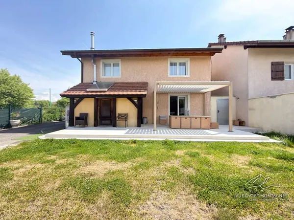 Maison 4 pièces 136 m²