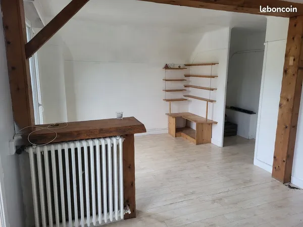 Appartement Gilly sur Isère 90 M2 650 euros chauffage compris