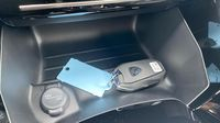 Peugeot 2008 1.2 Hybrid 145ch Allure e-DCS6 — photo 16