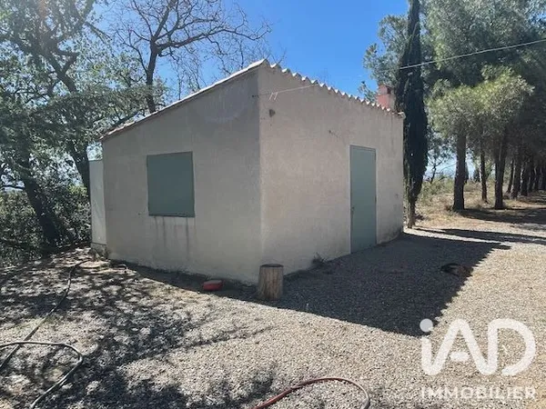 Terrain 13930 m²