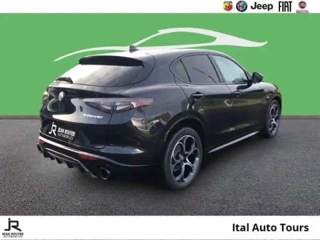 Alfa Romeo Stelvio 2.2 diesel 160ch veloce at8/toit ouvrant/cuir sport — photo 8