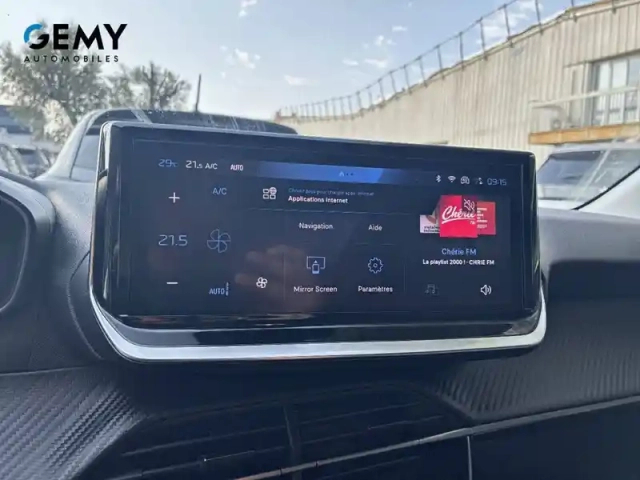 Peugeot 208 100 s&amp;s bvm6 — photo 15