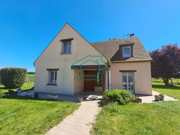 Maison familiale 4 chambres Terrain 3 158 m2 RICHEBOURG