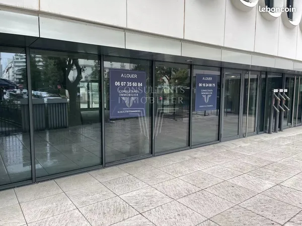 Local commercial 109 m² Paris 15ème