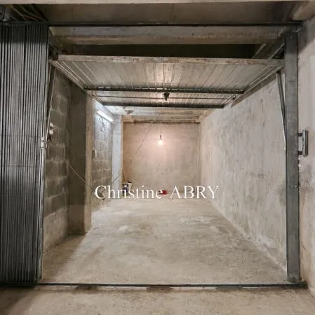 BOX 13 M2 - POINTE DE LA CROISETTE - QUARTIER PALM BEACH
