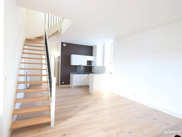 Duplex 4 pièces 74 m²
