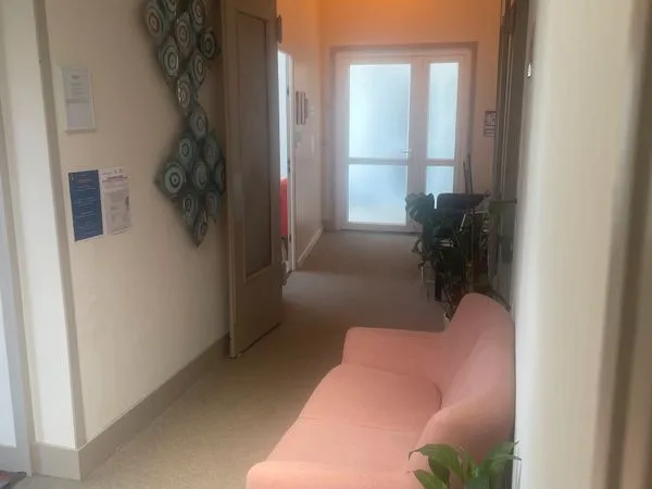 Salle/ bureau à louer