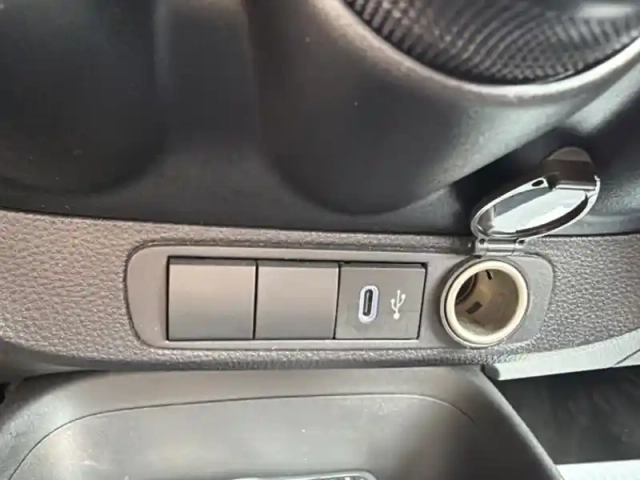 Toyota Aygo 1.0 vvt-i 72 dynamic — photo 15