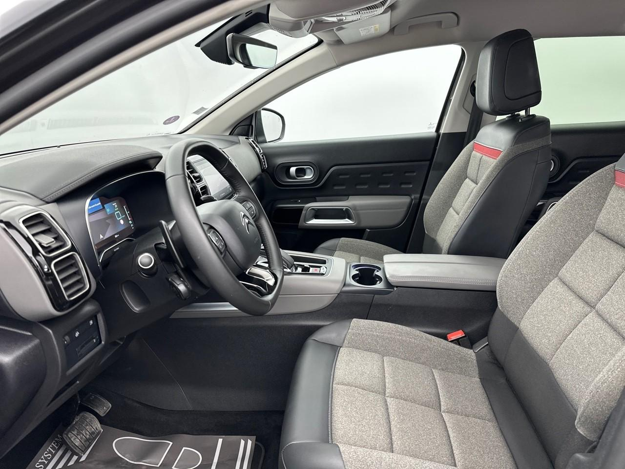 Citroën C5 Aircross hybride rechargeable 225 s&s e-eat8 c-series — photo 9