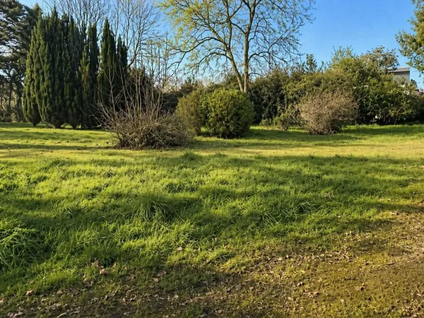 Terrain en individuel 600 m²