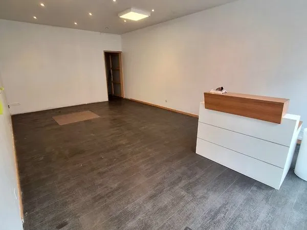 Local commercial 37 m² - Tourcoing - Idéal profession médicale/paramédicale ou commerce de proximité
