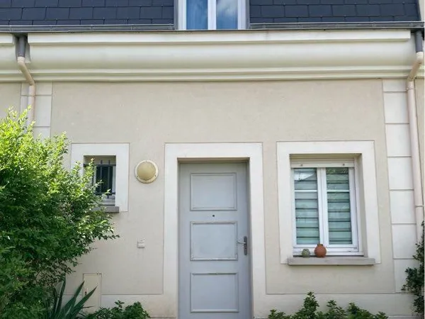 Maison 3 pièces - 69 m2- jardin - parking - Yerres