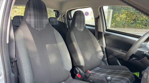 Peugeot 108 1.0 VTi 72 - Active – 2019 – 52682 km – Essence – Boîte Manuelle — photo 11