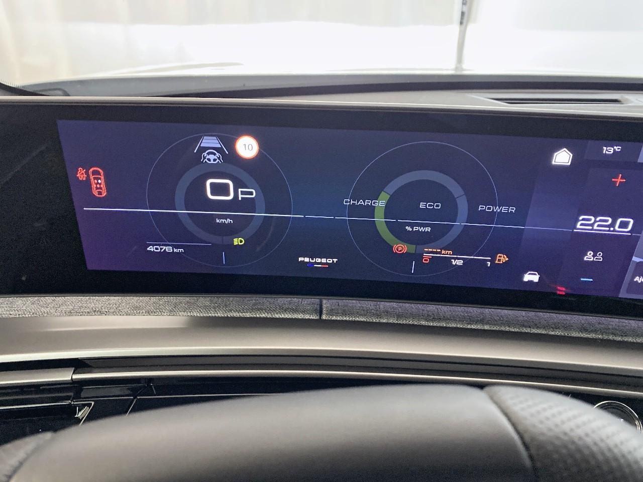 Peugeot 3008 hybrid 145 e-dcs6 gt — photo 14