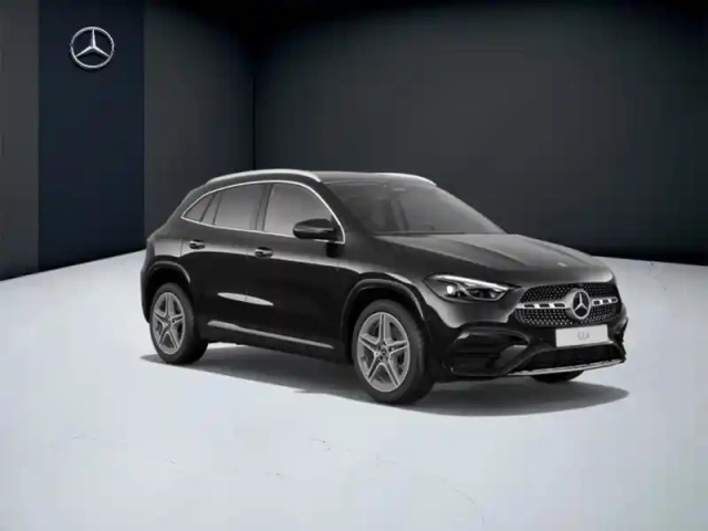 Mercedes Gla 200 d amg line — photo 14