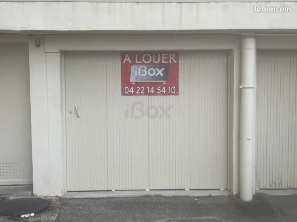 Garage/box 15 m² Toulon