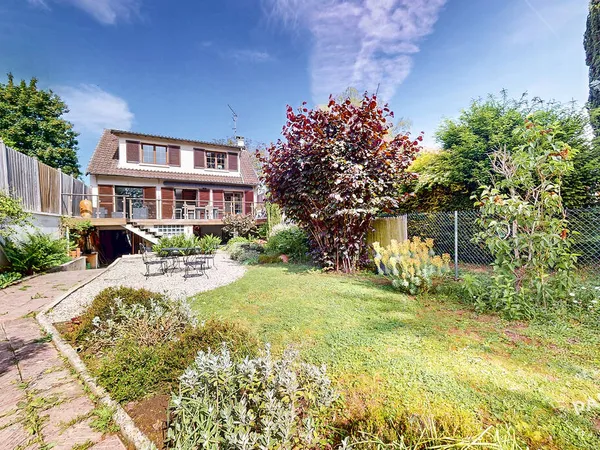 Maison 7 pièces 157 m²