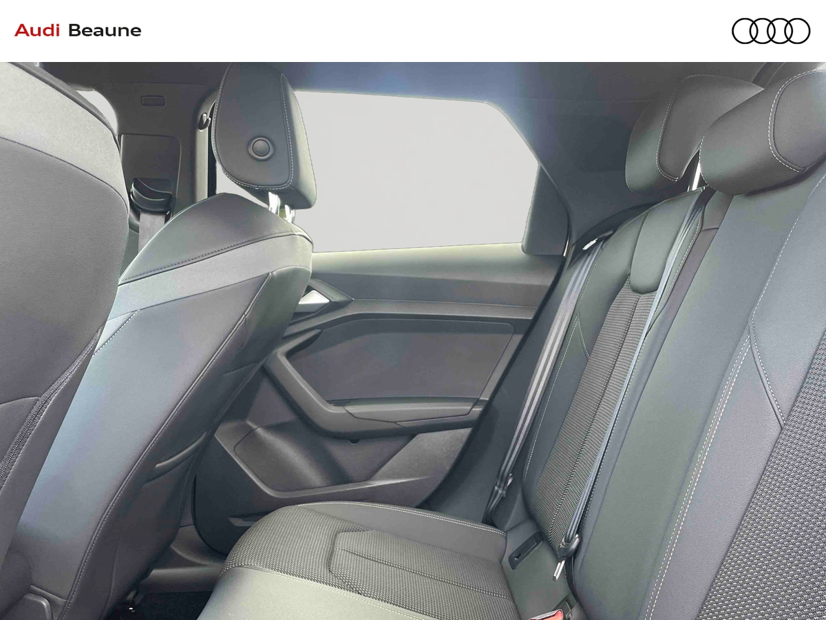 Audi A1 Sportback 30 TFSI 110 ch S tronic 7 — photo 12