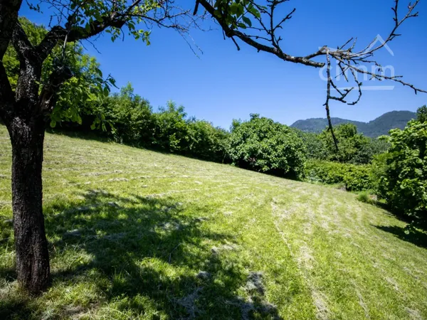 Terrain à bâtir de 900m² - Au calme - cadre campagne