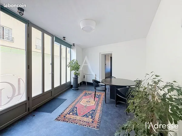 Local commercial 47 m² SAINT AVERTIN