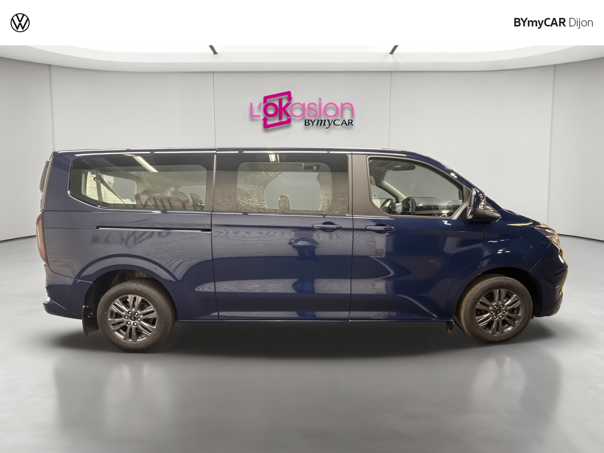 Ford Tourneo Custom 320 L2H1 2.0 EcoBlue 150 ch — photo 6