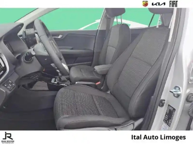 Kia Stonic 1.0 t-gdi 100ch active dct7 — photo 11