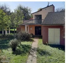 Local 9800 m² Robion