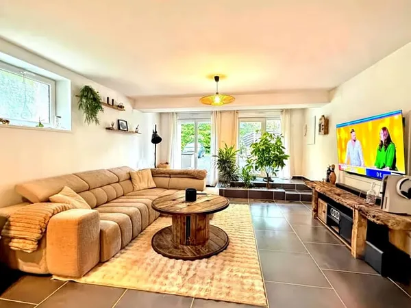 Appartement 2 pièces 96 m²