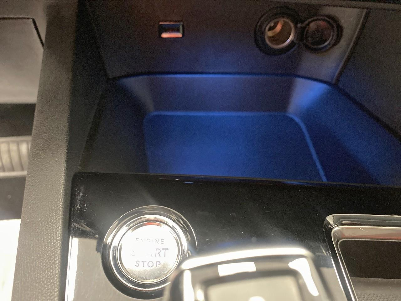 Peugeot 3008 hybrid 225 e-eat8 allure pack — photo 16