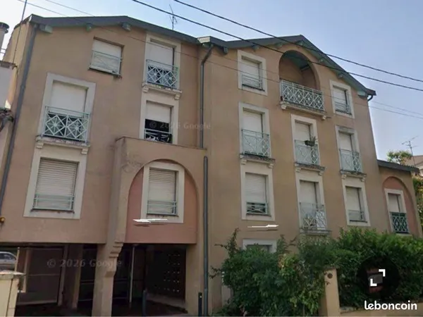 Studio métro St Agne