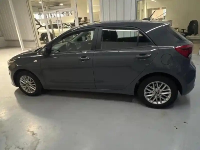 Kia Rio 1.2 dpi 84ch active — photo 8