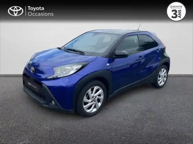 Toyota Aygo x 1.0 vvt-i 72ch design s-cvt — photo 1