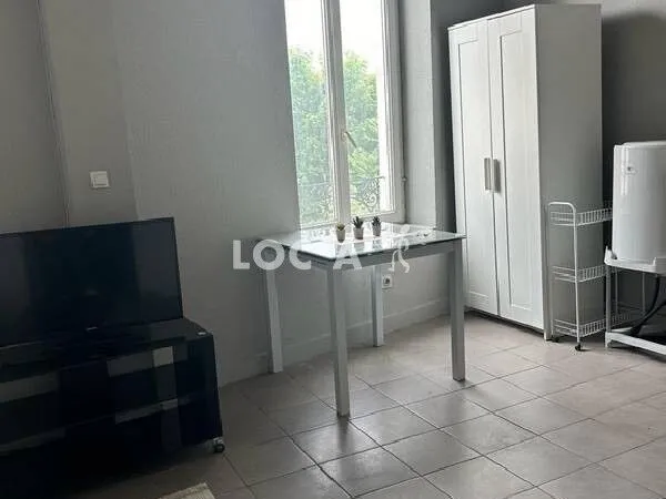 Studio 1 pièce 24 m²