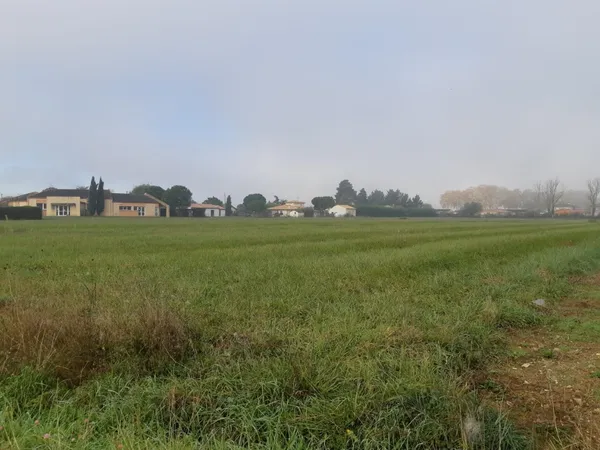 Terrain 540 m²