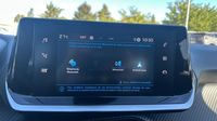 Peugeot 2008 1.2 PureTech 130ch S&S Style EAT8 — photo 20