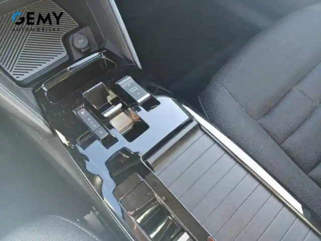 Citroën C4 e- 136 ch autonomie standard — photo 24